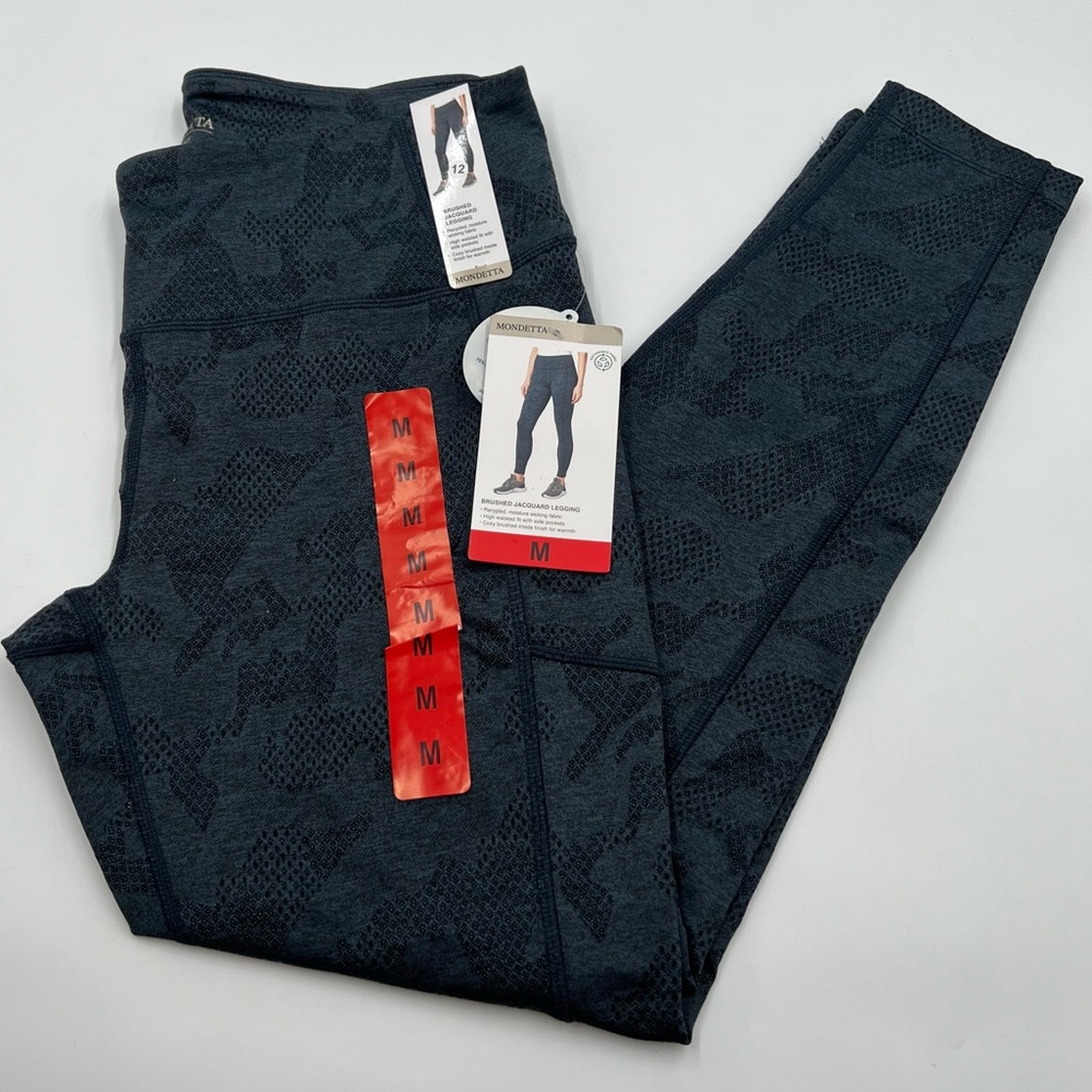 Mondetta India ink brushed‎ jacquard leggings size medium. lined for warmth